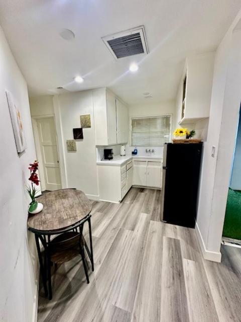 Angeles Cozy Pico 3bedroom - 1bath * Los Angeles
