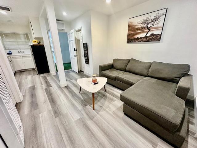 Angeles Cozy Pico 3bedroom - 1bath Los Angeles